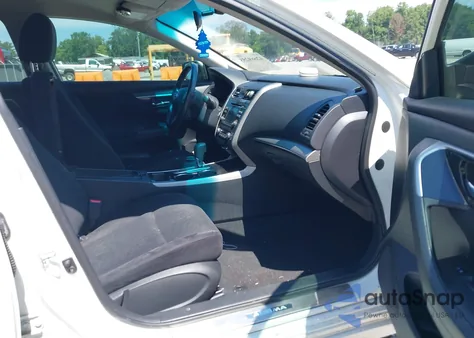 2014 Nissan Altima 2.5 Sv z USA, uszkodzony, nr VIN 1N4AL3AP3EC126616